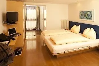 Plaza Otel Frankfurt am Main