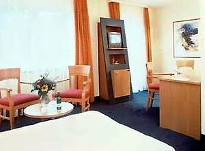 Otel Plaza
