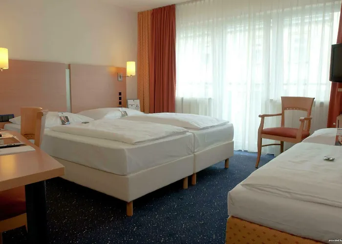 Otel Plaza
