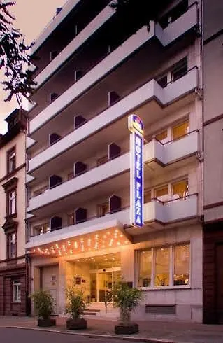 Otel Plaza 3*