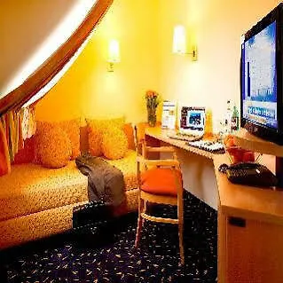 Otel Plaza 3*
